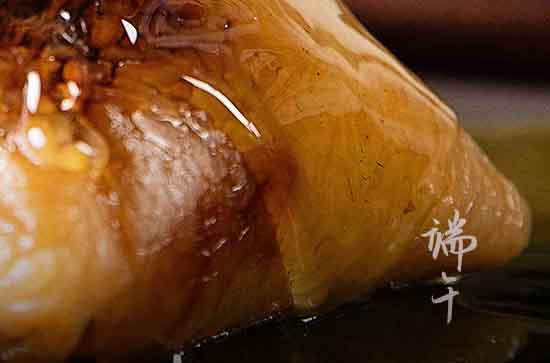 煮粽子水要没过粽子多高 冷水煮粽子还是热水煮粽子