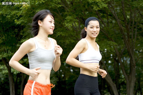 冷空气来袭 食补加运动帮你抵御寒冷（图片来源于昵图网）